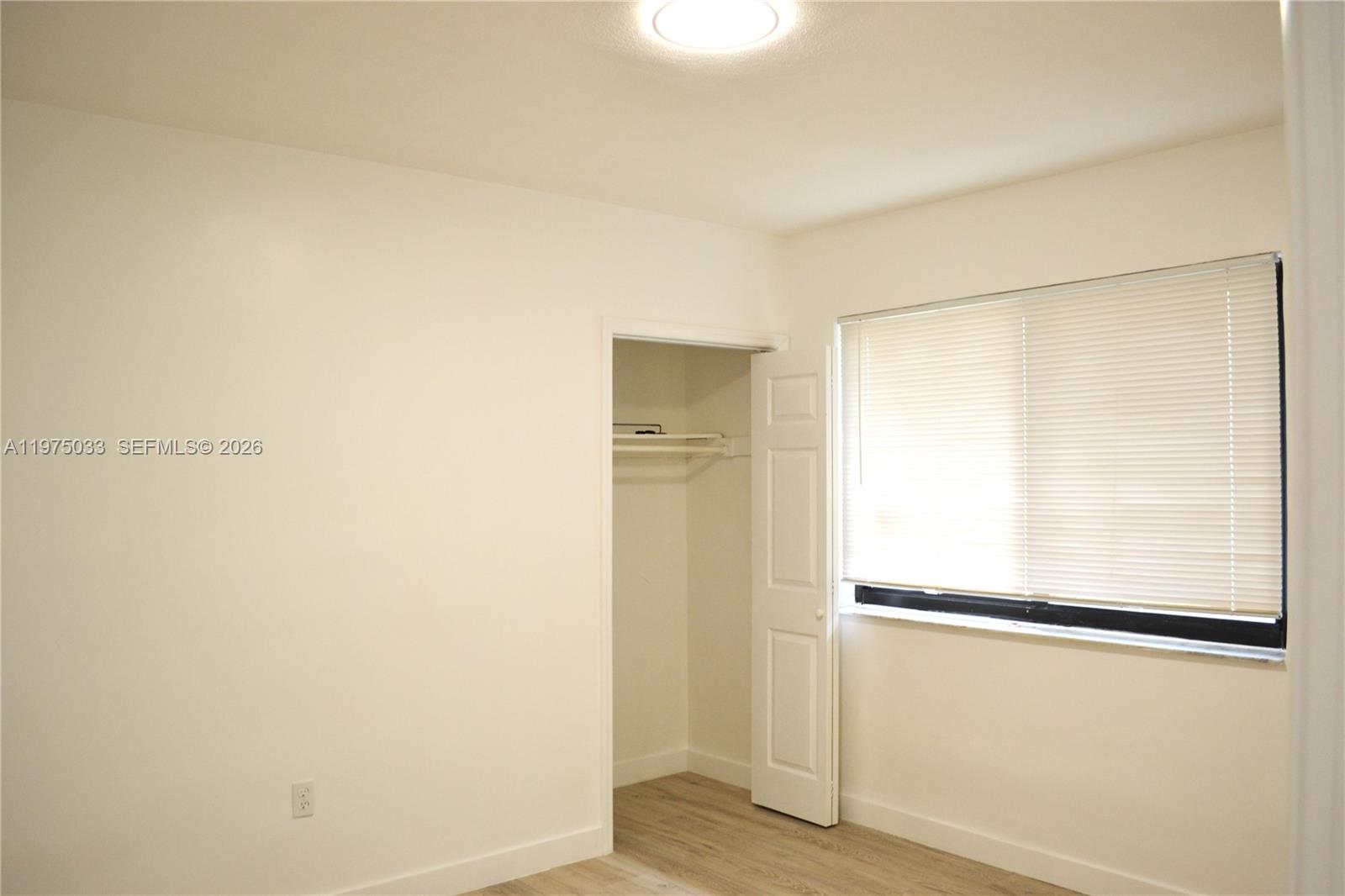 LAWRENCE ESTATE LAND CO - Residential Lease