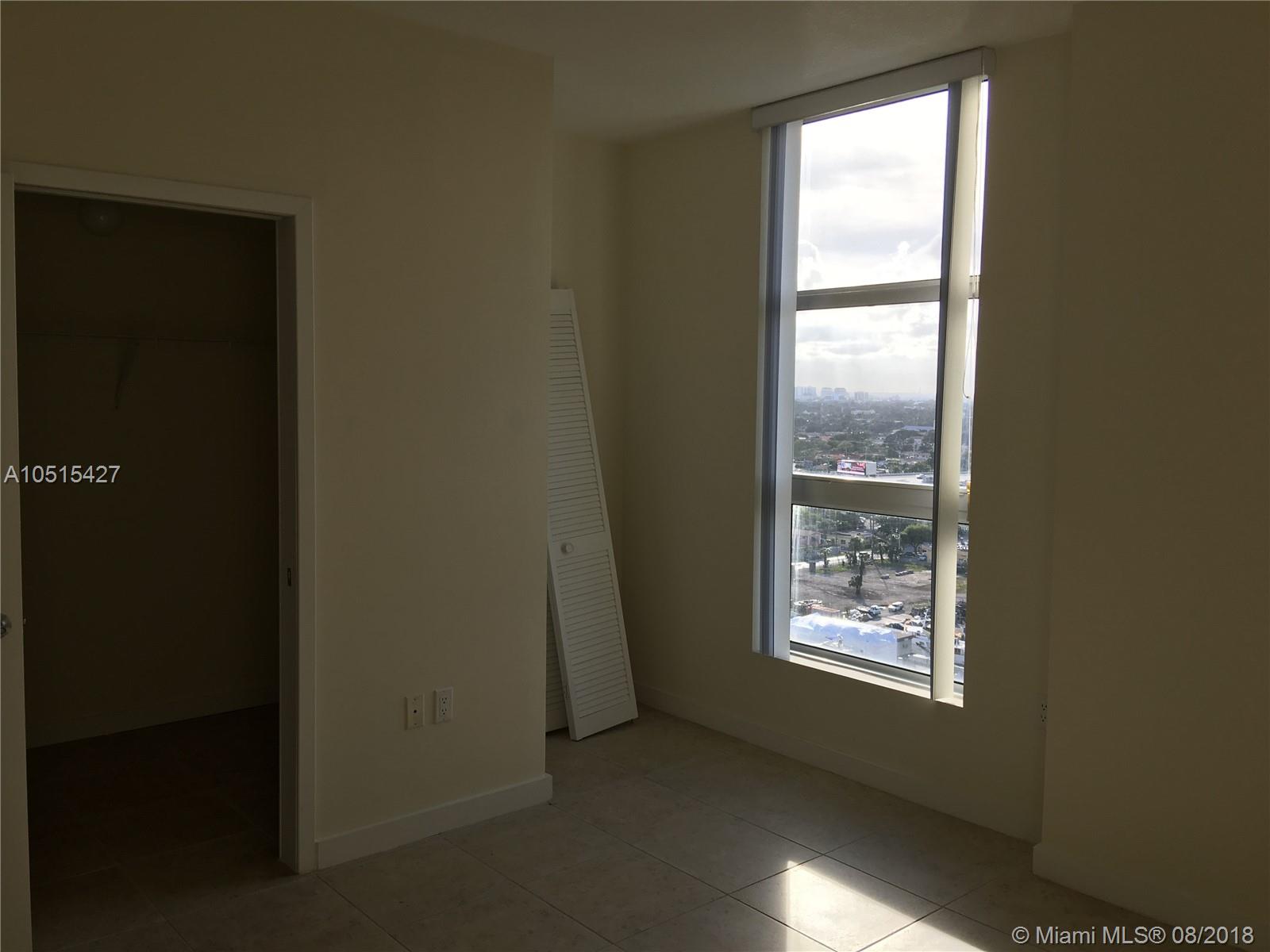 RIVER OAKS MARINA TOWER - Residential Lease