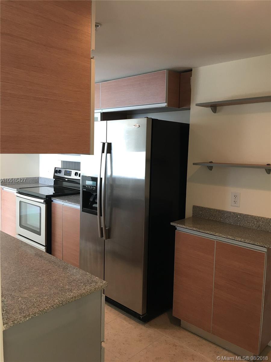 RIVER OAKS MARINA TOWER - Residential Lease