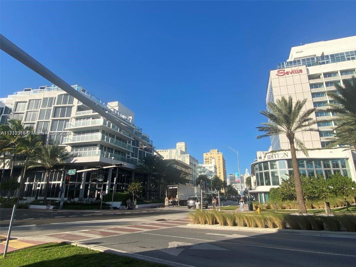 2899 Collins Ave 1516