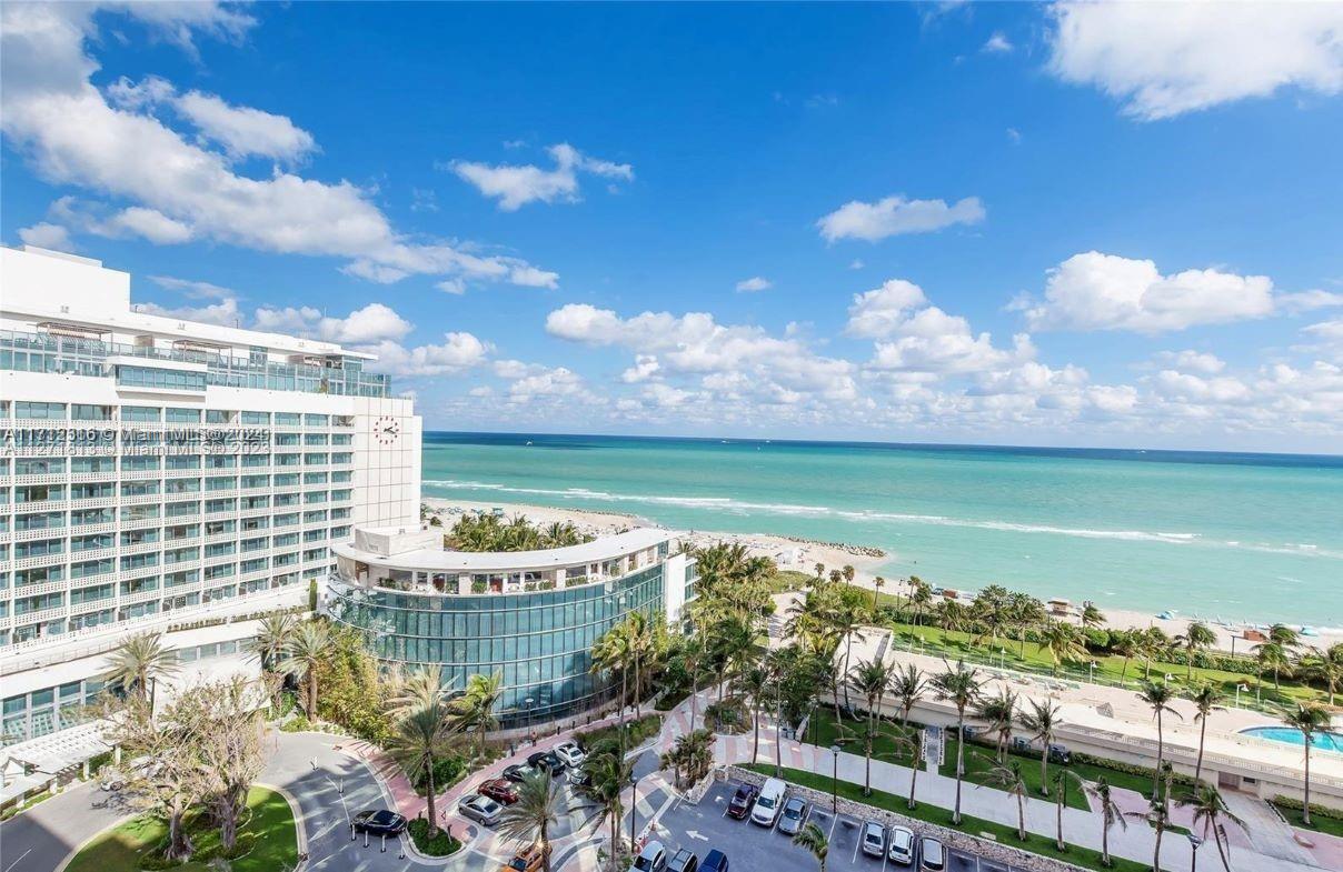 2899 Collins Ave 1516
