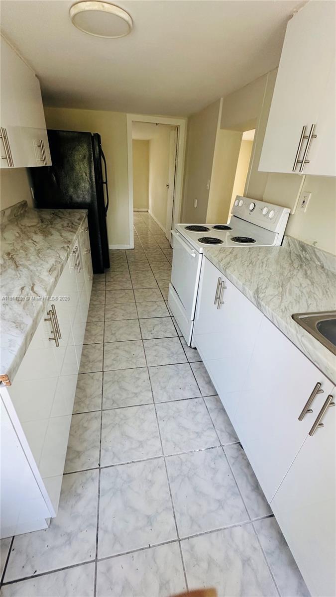 TRAILER CITY - Residential Lease