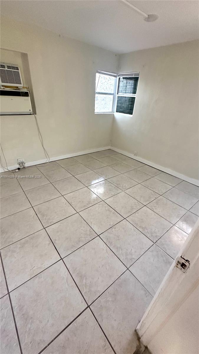 TRAILER CITY - Residential Lease