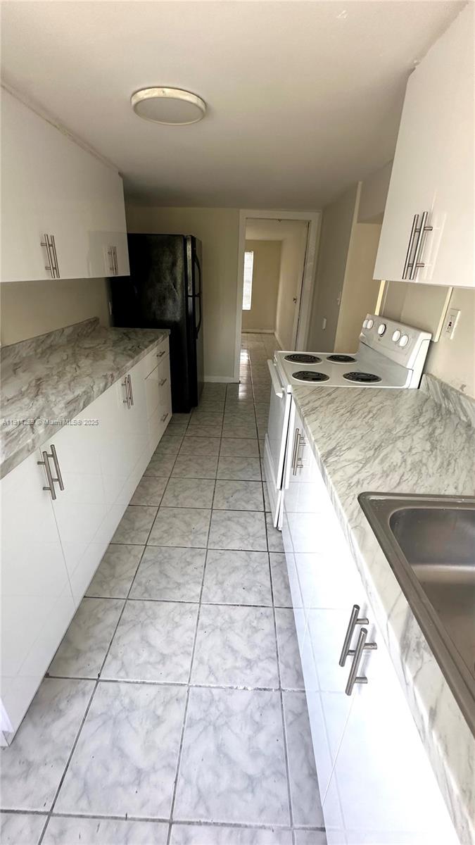 TRAILER CITY - Residential Lease