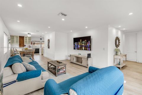 821 Harrison St 821 Hollywood FL 33019