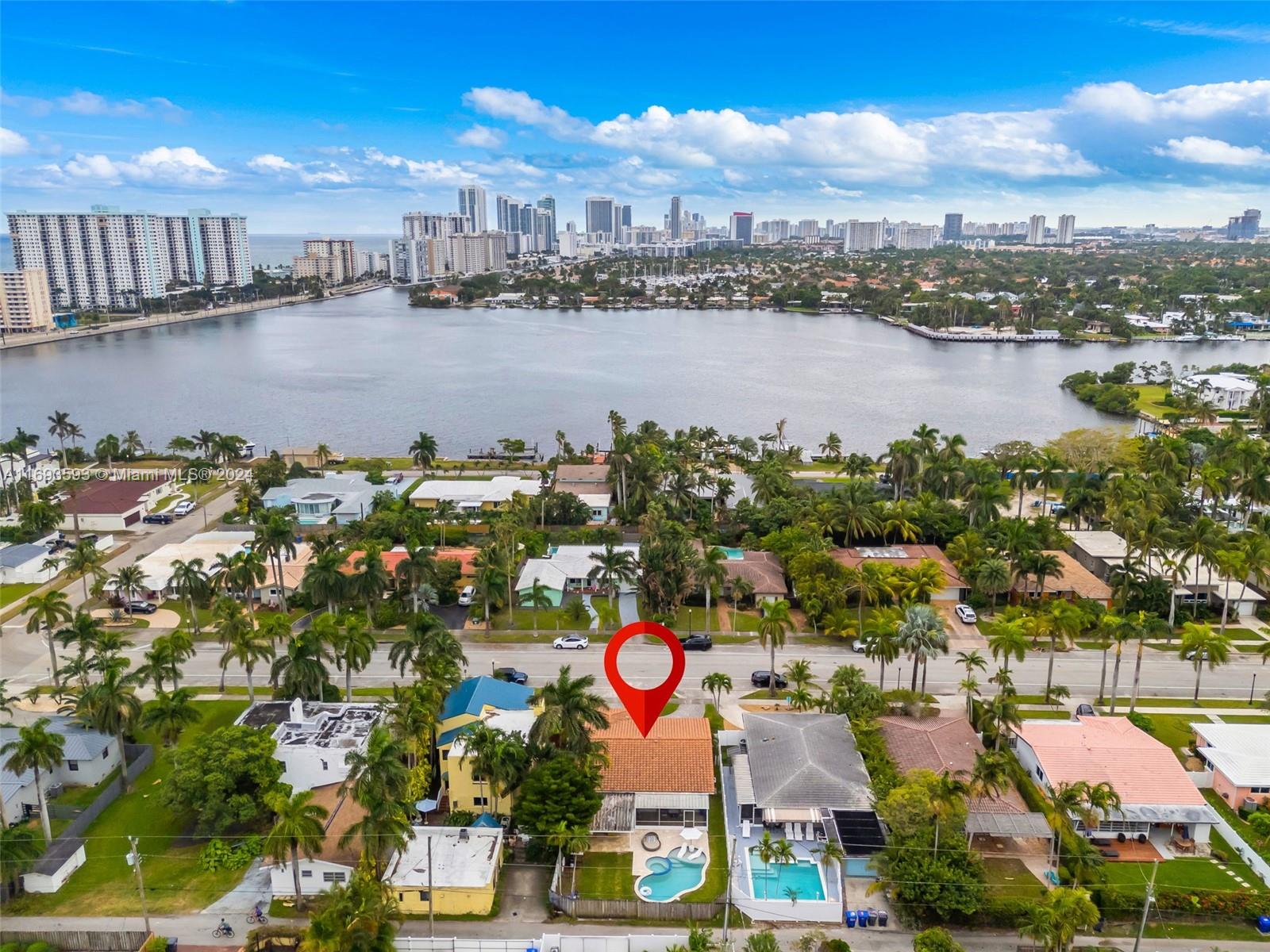 HOLLYWOOD LAKES SECTION - Residential Lease