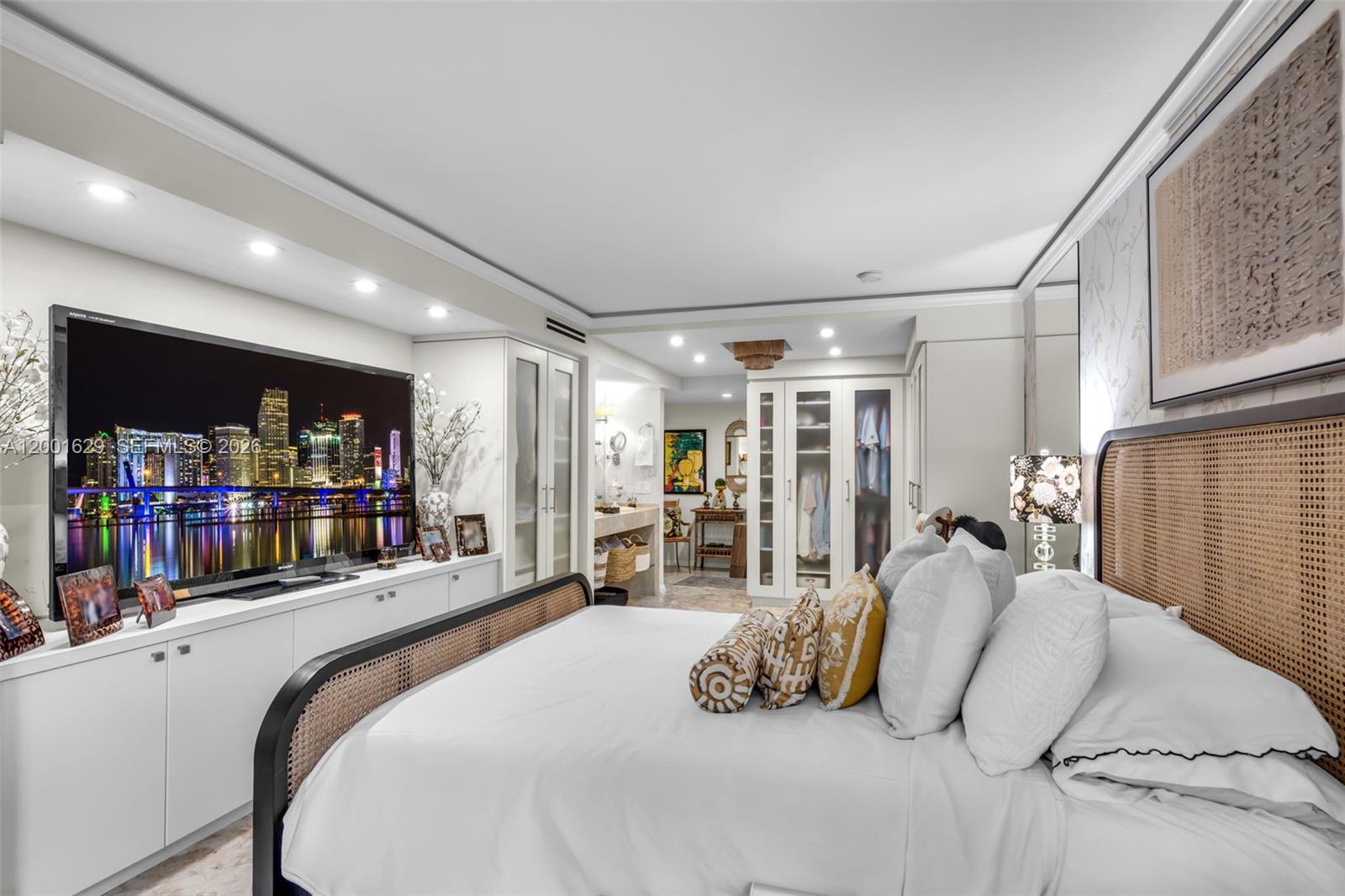 OCEAN VILLAGE CONDO - Residential Lease