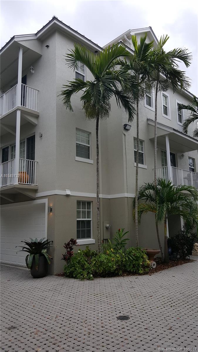 HIGHLAND ESTATES - Residential Lease