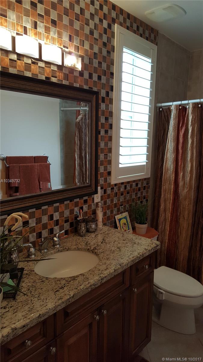 HIGHLAND ESTATES - Residential Lease