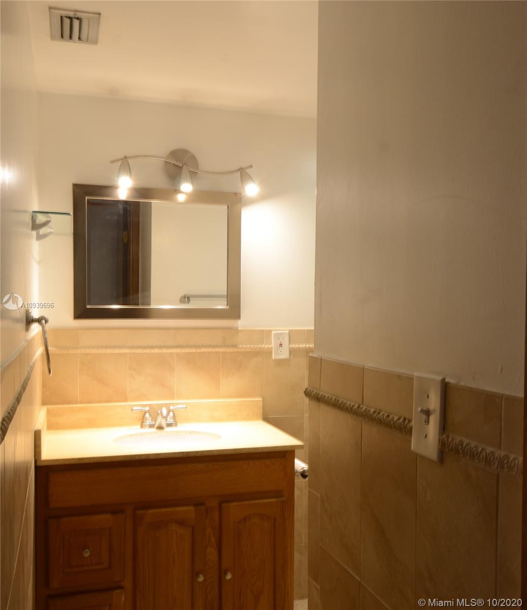 KEN-DADE CONDO - Residential Lease