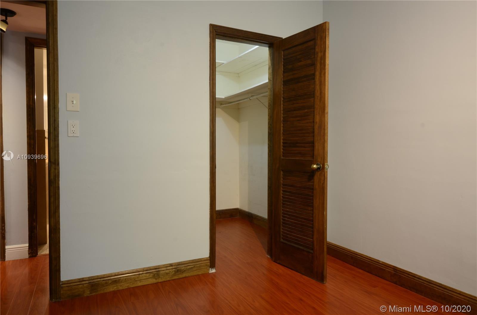 KEN-DADE CONDO - Residential Lease