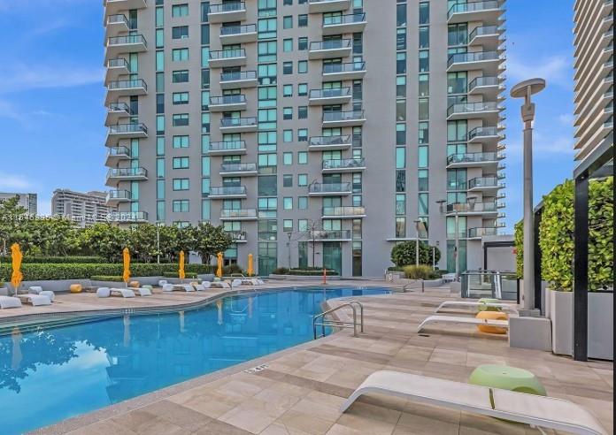 Miami, Florida 33137, United States, 2 Bedrooms Bedrooms, ,2 BathroomsBathrooms,Residential,Active,63064