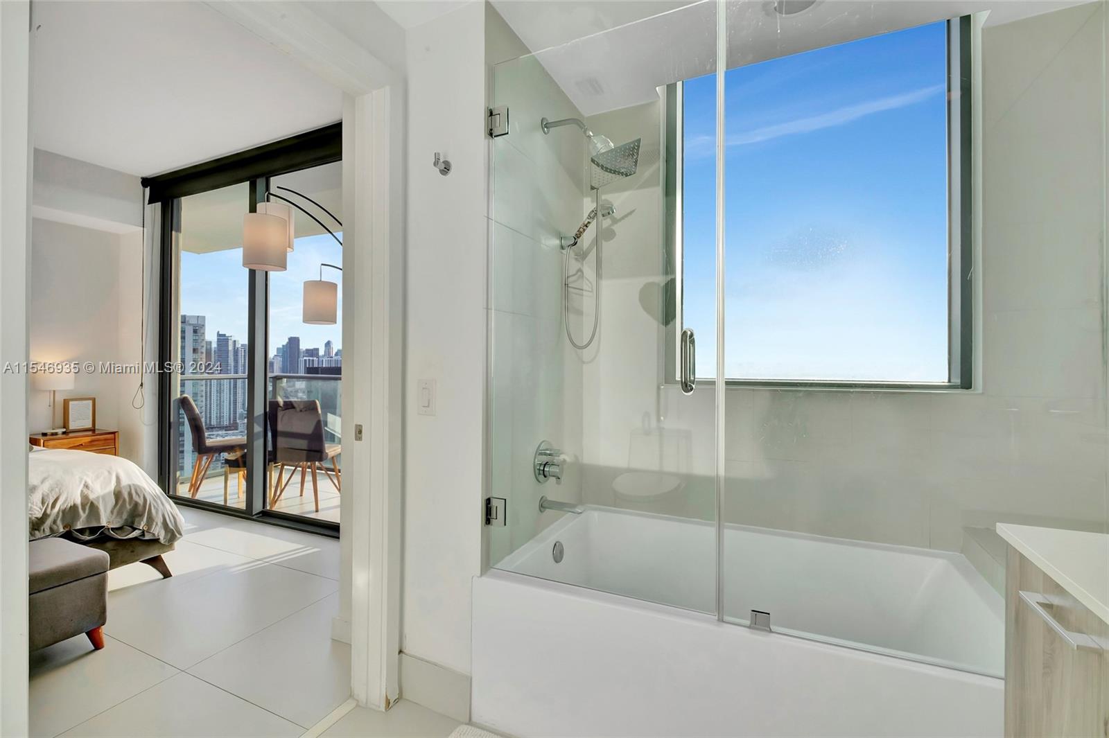 Miami, Florida 33137, United States, 2 Bedrooms Bedrooms, ,2 BathroomsBathrooms,Residential,Active,63064