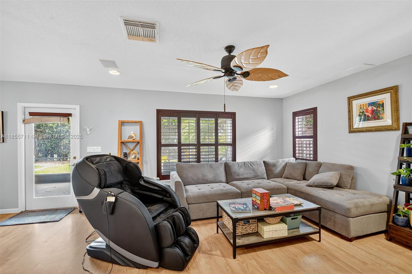 MELEAR - Residential