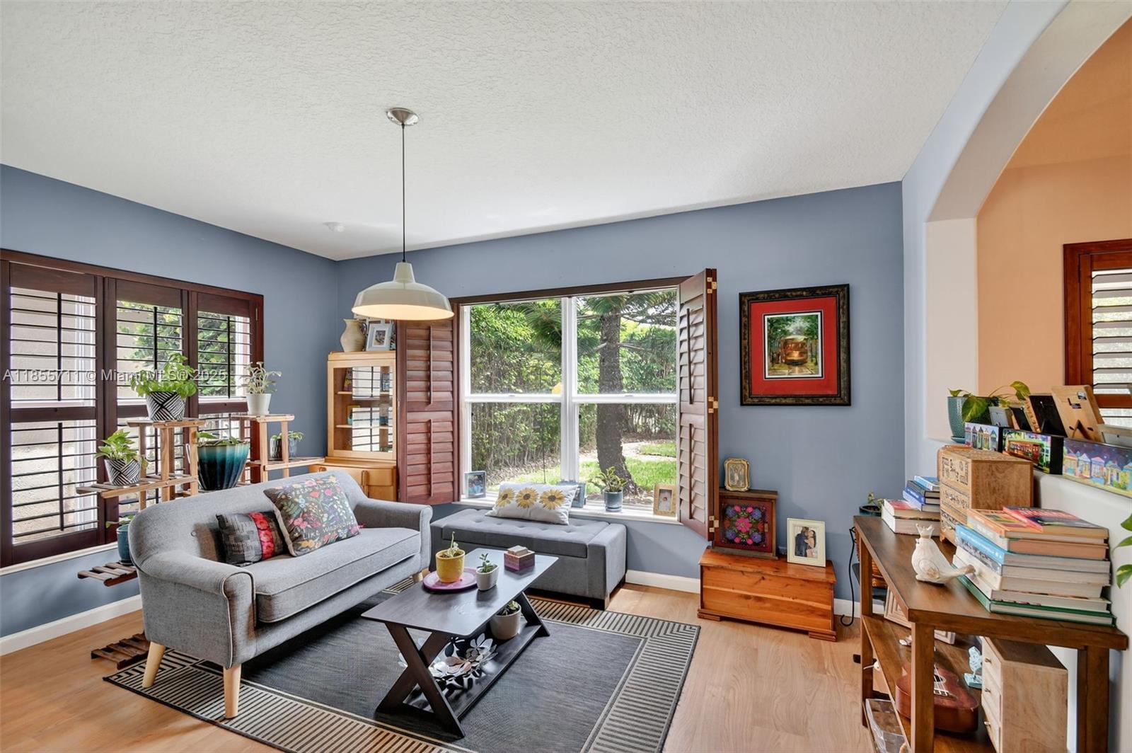 MELEAR - Residential