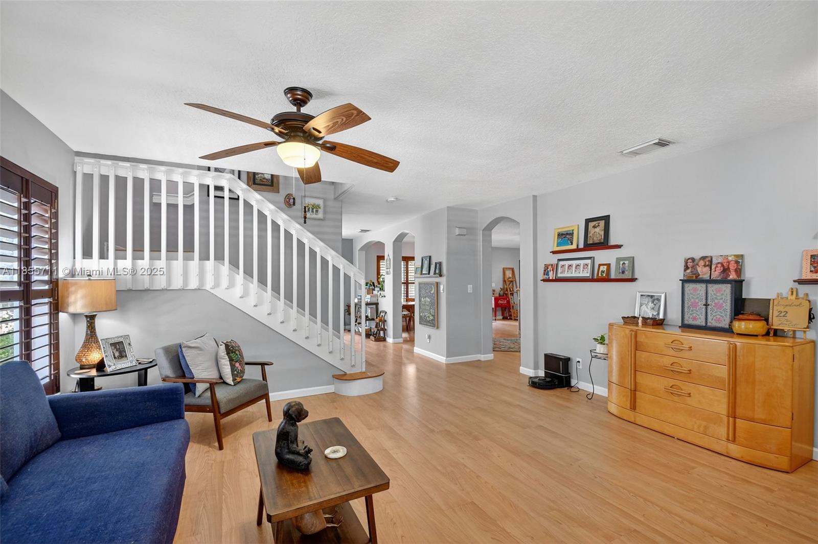 MELEAR - Residential
