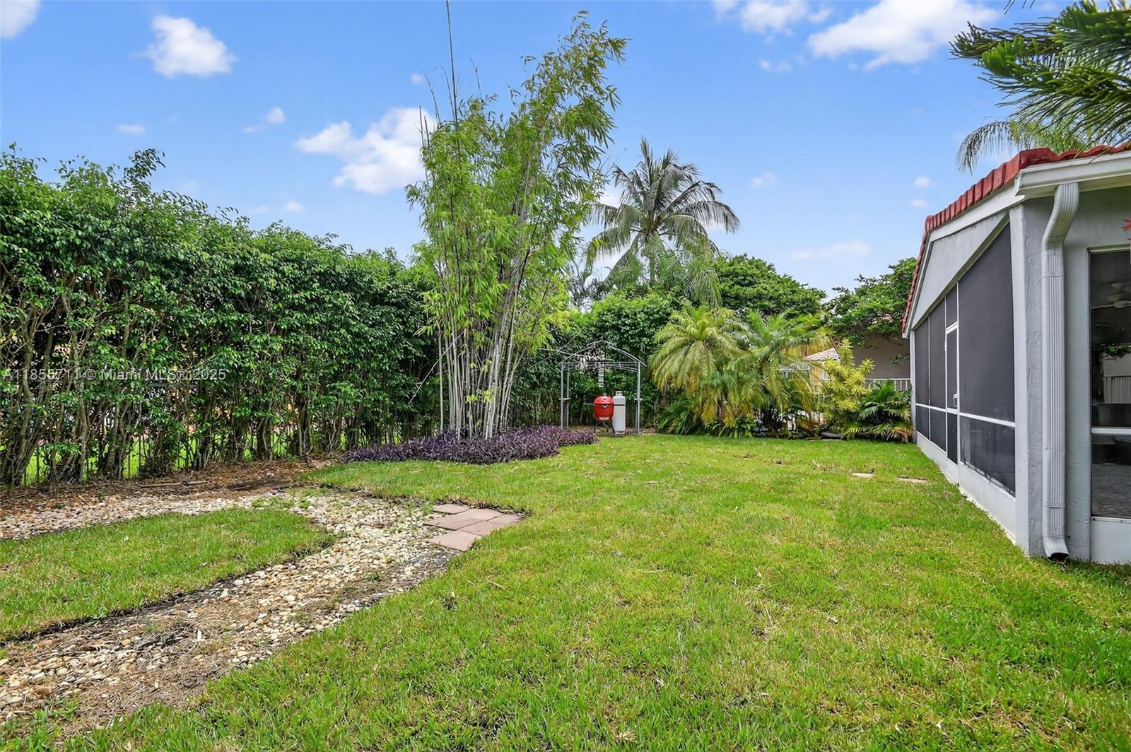 MELEAR - Residential