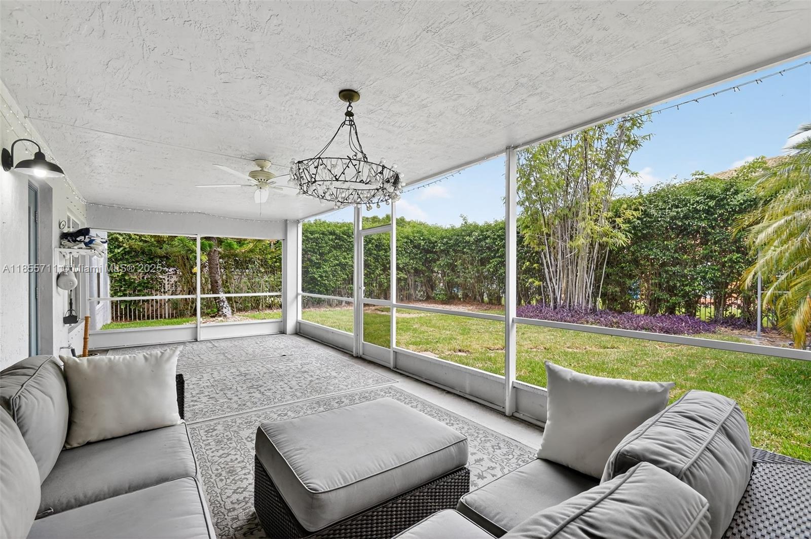 MELEAR - Residential