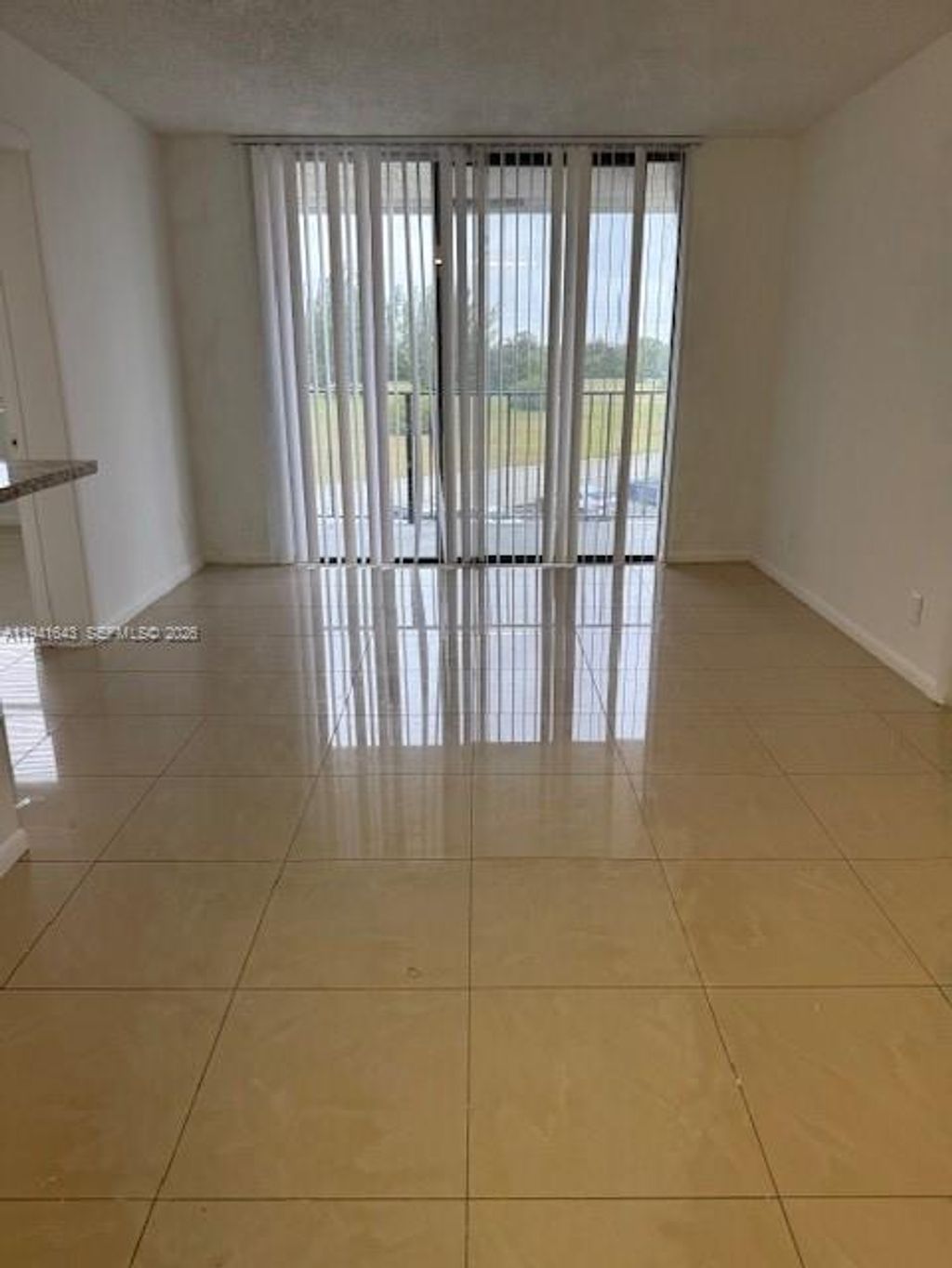 Photo of 760 Executive Center Dr #31, West Palm Beach, FL 33401 (MLS # A11941643)