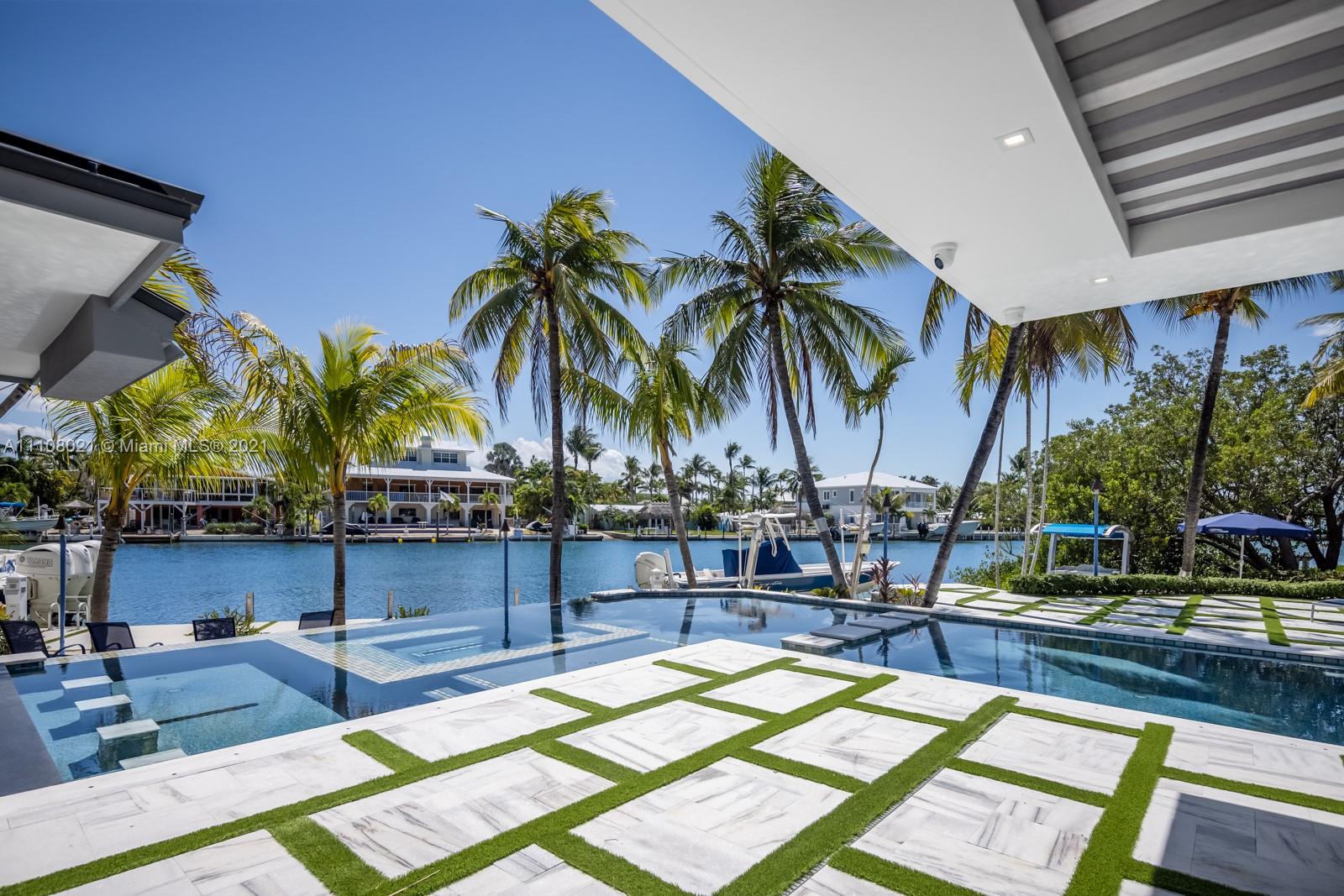 SAFETY HARBOR SEC 1 - Residential