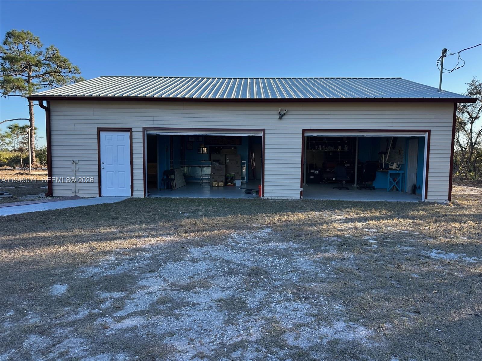 Sebring Lakes Acres - Residential