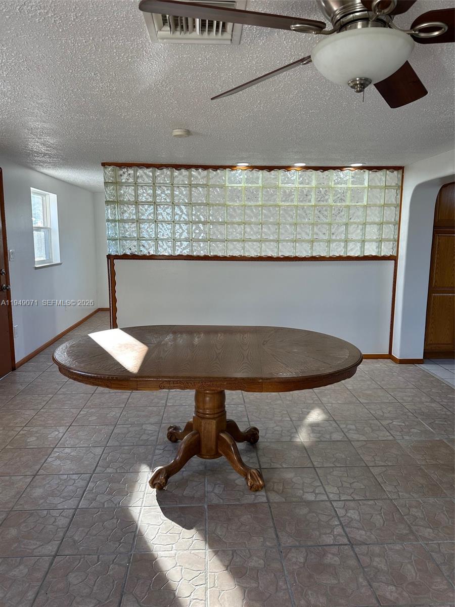 Sebring Lakes Acres - Residential