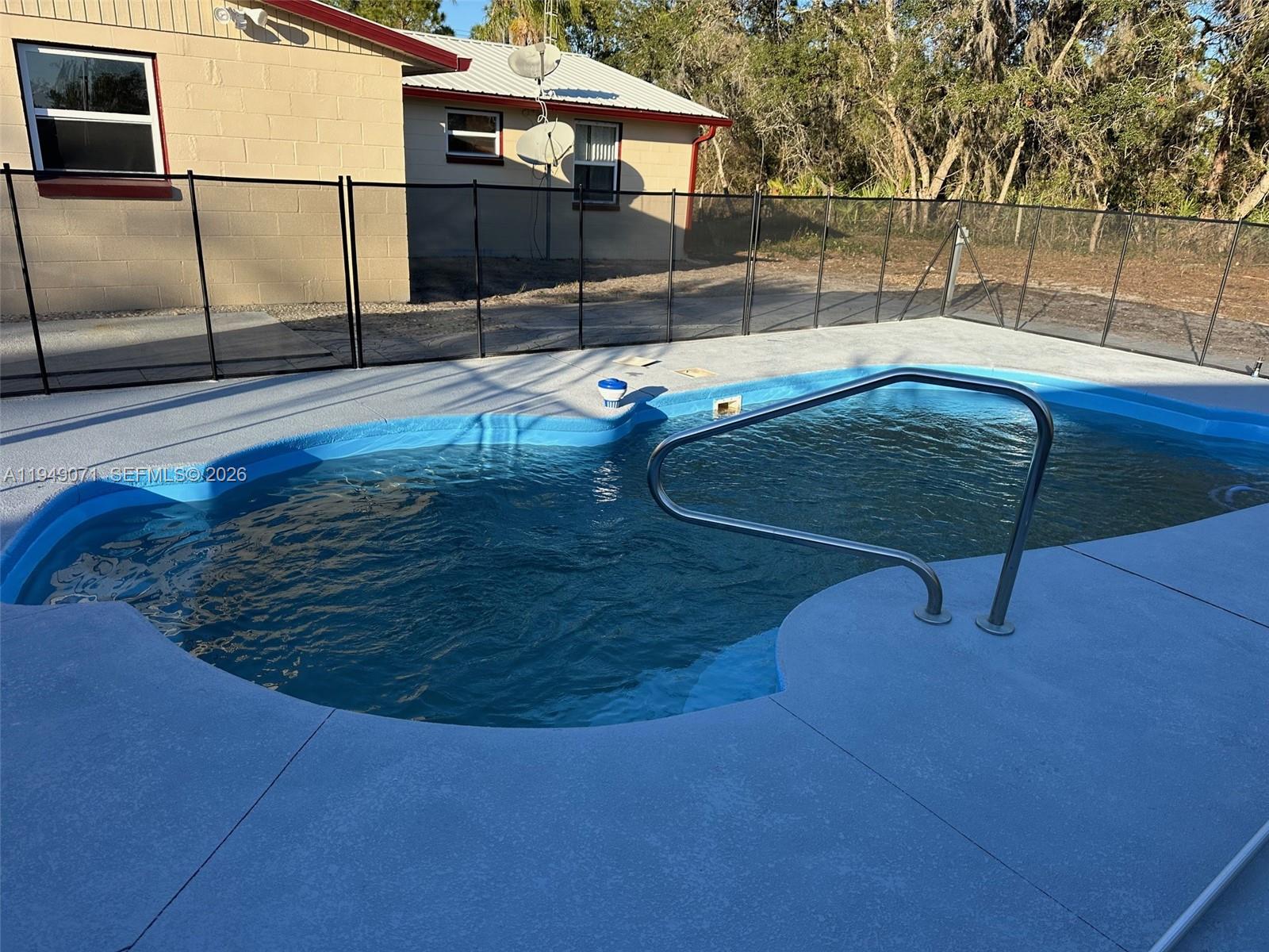 Sebring Lakes Acres - Residential