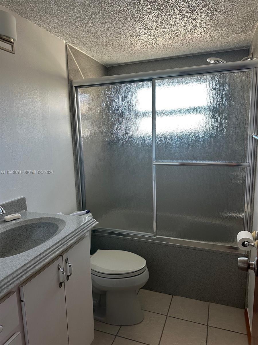 Sebring Lakes Acres - Residential