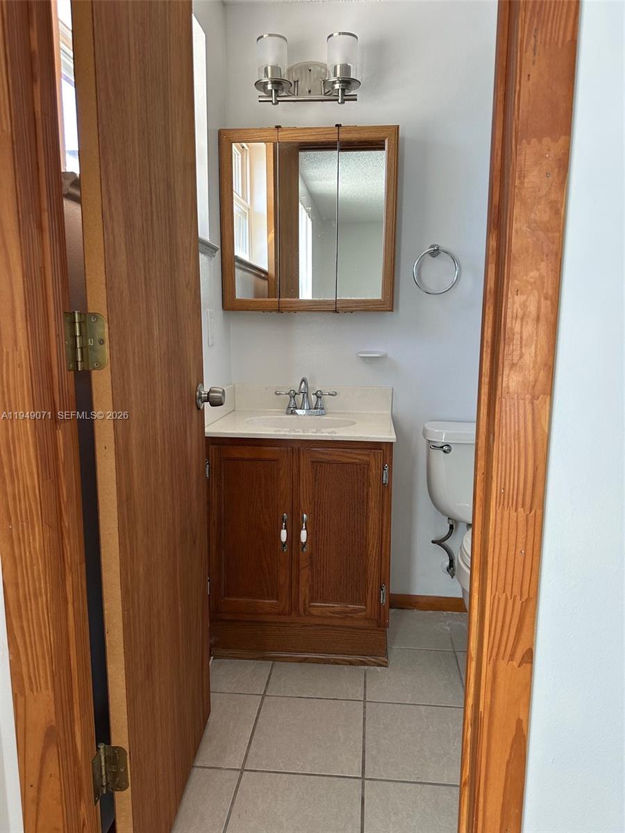 Sebring Lakes Acres - Residential