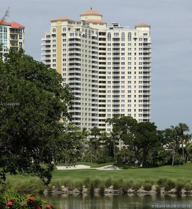 AMAZING LARGE CORNER UNIT @ TURNBERRY ON THE GREEN. MARBLE IN LIVING AREAS AND WOOD FLOORS IN BEDROOMS. ROLLER BLACKOUT/SHADES. GREAT LOCATION IN AVENTURA!