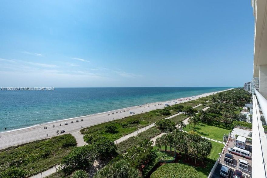 Beautiful unit in the Solimar in Surfside.