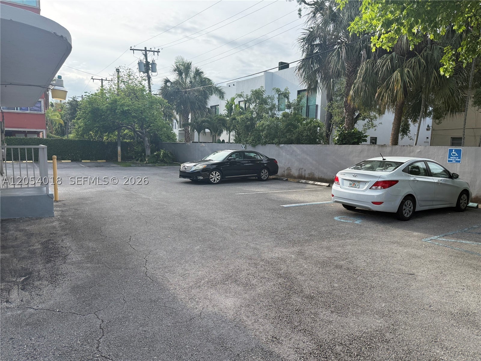 1394 Coral Way