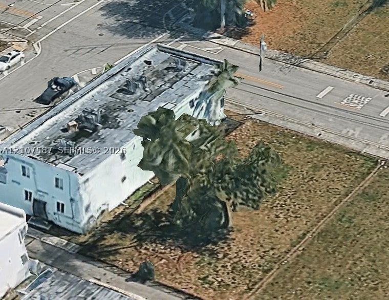1646 NW 1st CT