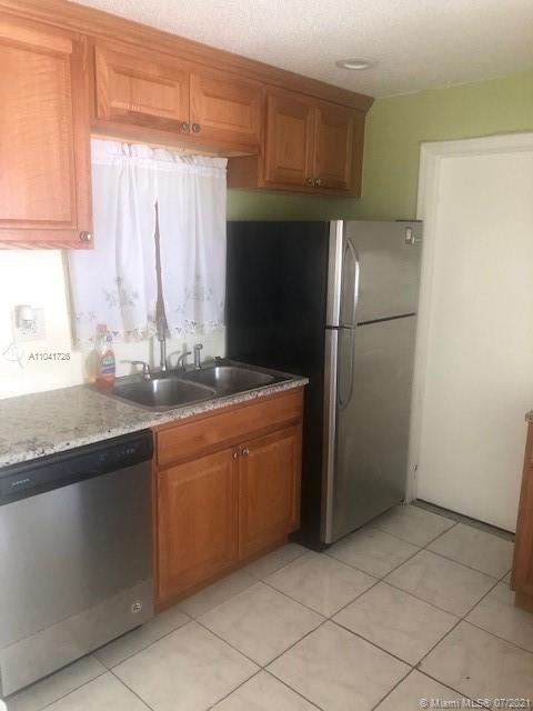 GOLD KEY VILLAS - Residential