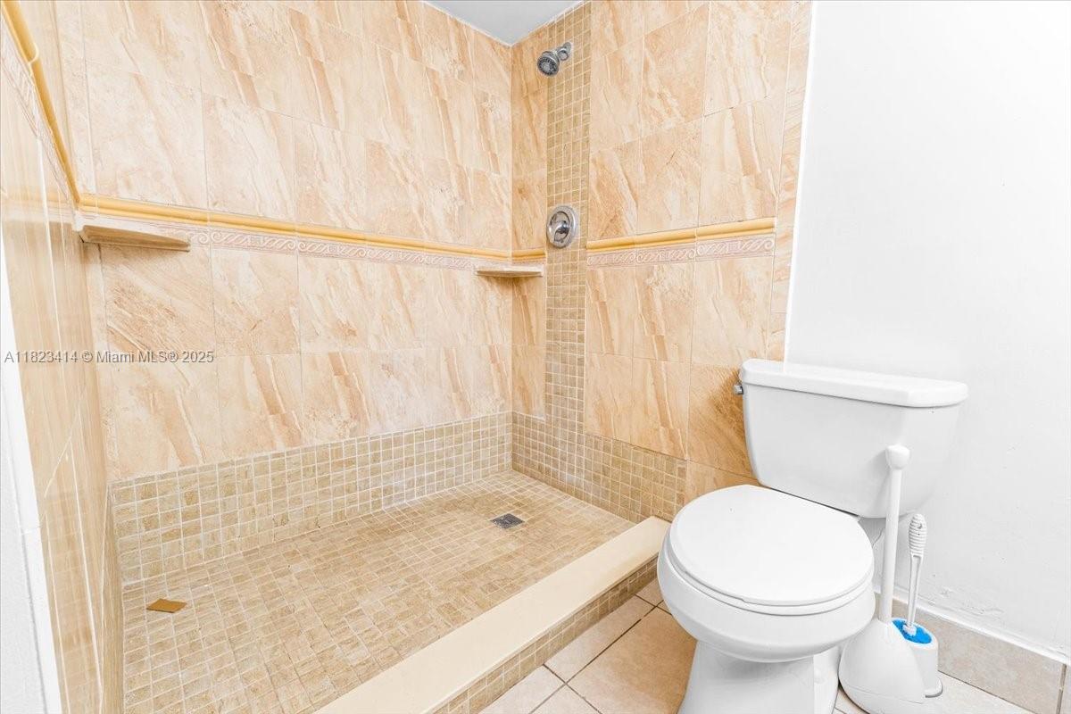 LE CHATEAU CONDO - Residential