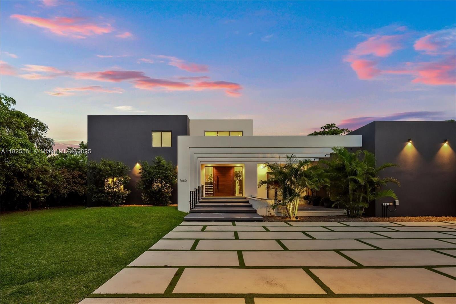 CHAPMAN PARK 2ND ADDN - Residential