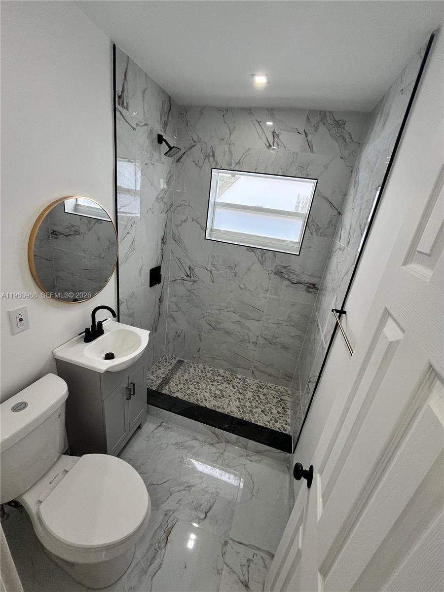 HOLLYWOOD SOUTH SIDE ADD - Residential Lease