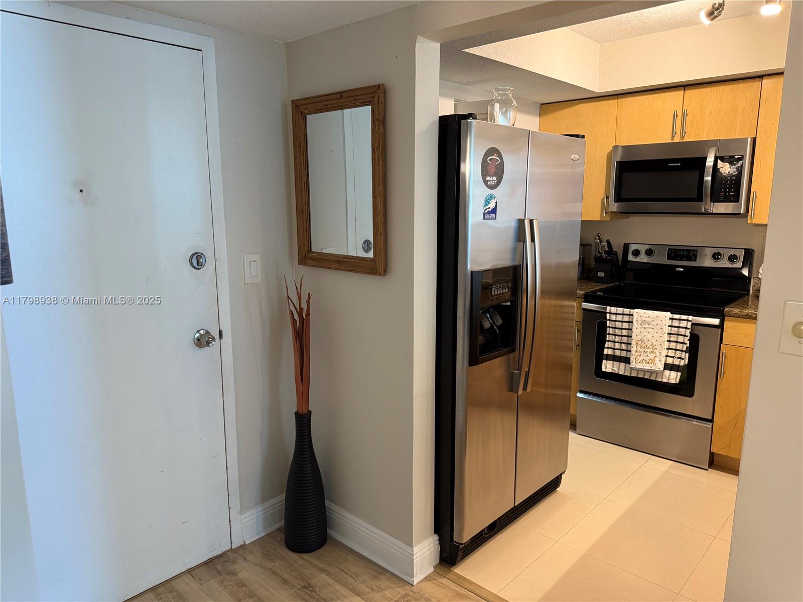 850 N Miami Ave W-1801