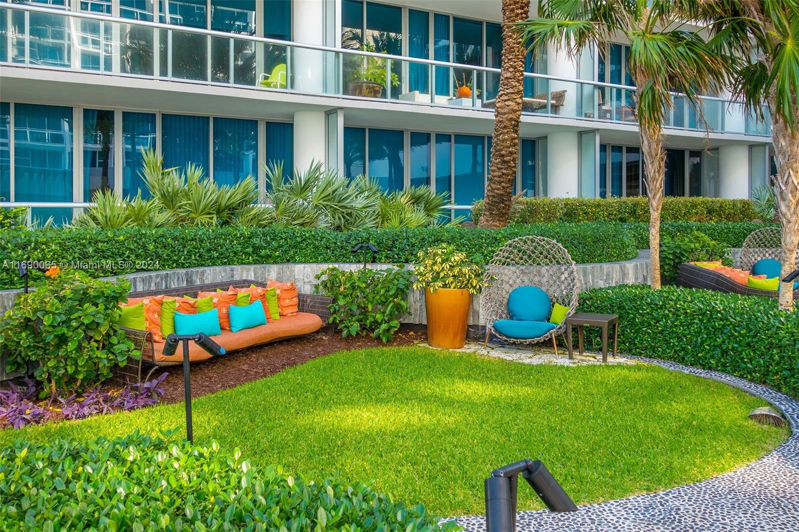 CENTRAL CARILLON BEACH CO - Residential