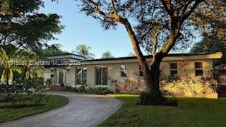 CORAL GABLES COUNTRY CLUB - Residential Lease