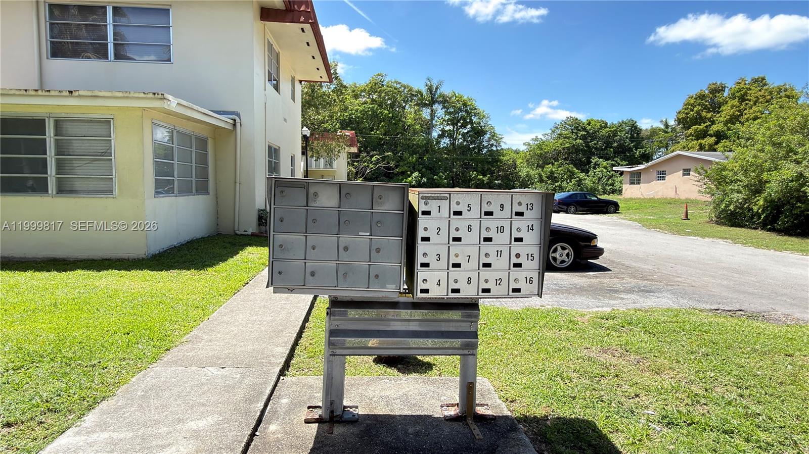 GOLF MANOR BLDG B CONDO - Residential Lease