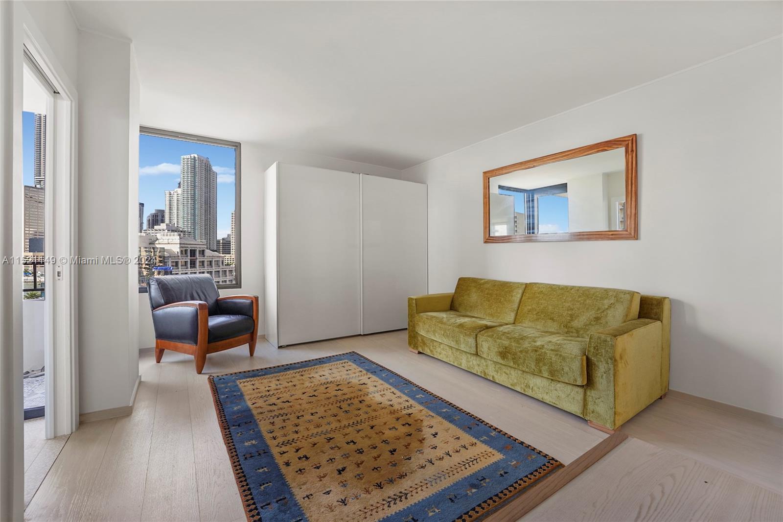 520 Brickell Key Dr A1015