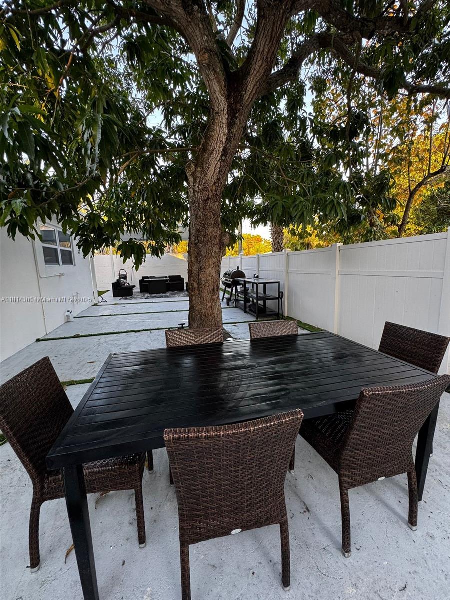 JAMESSON SUB AMEN PLAT - Residential Lease
