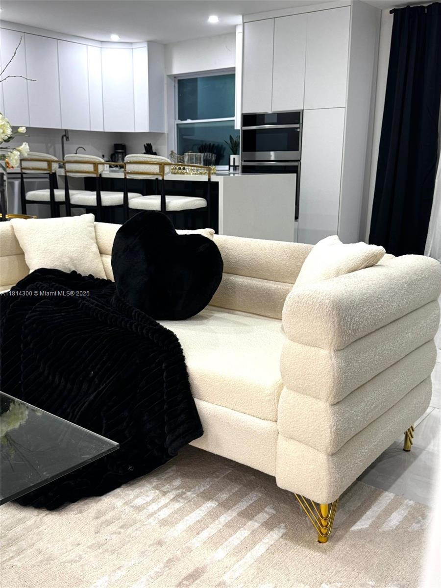 JAMESSON SUB AMEN PLAT - Residential Lease
