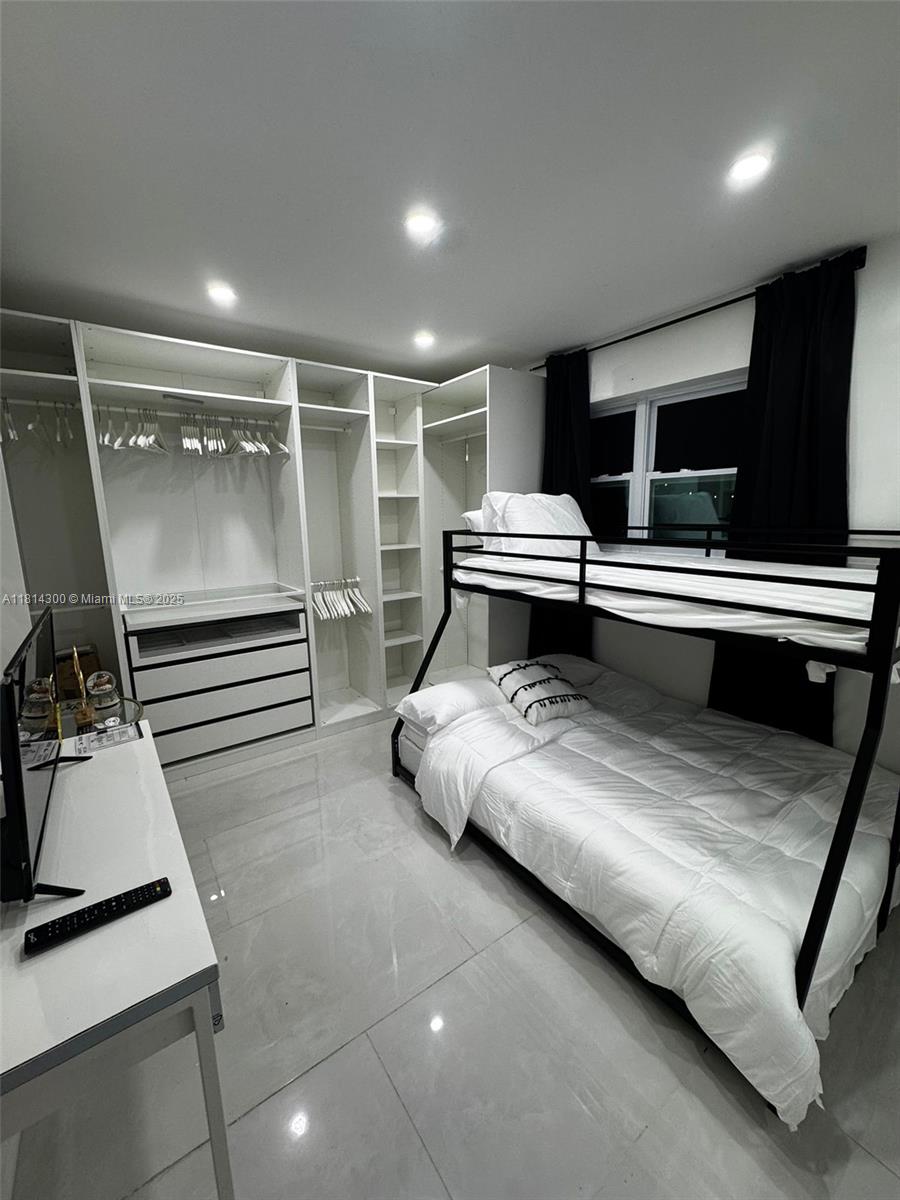JAMESSON SUB AMEN PLAT - Residential Lease