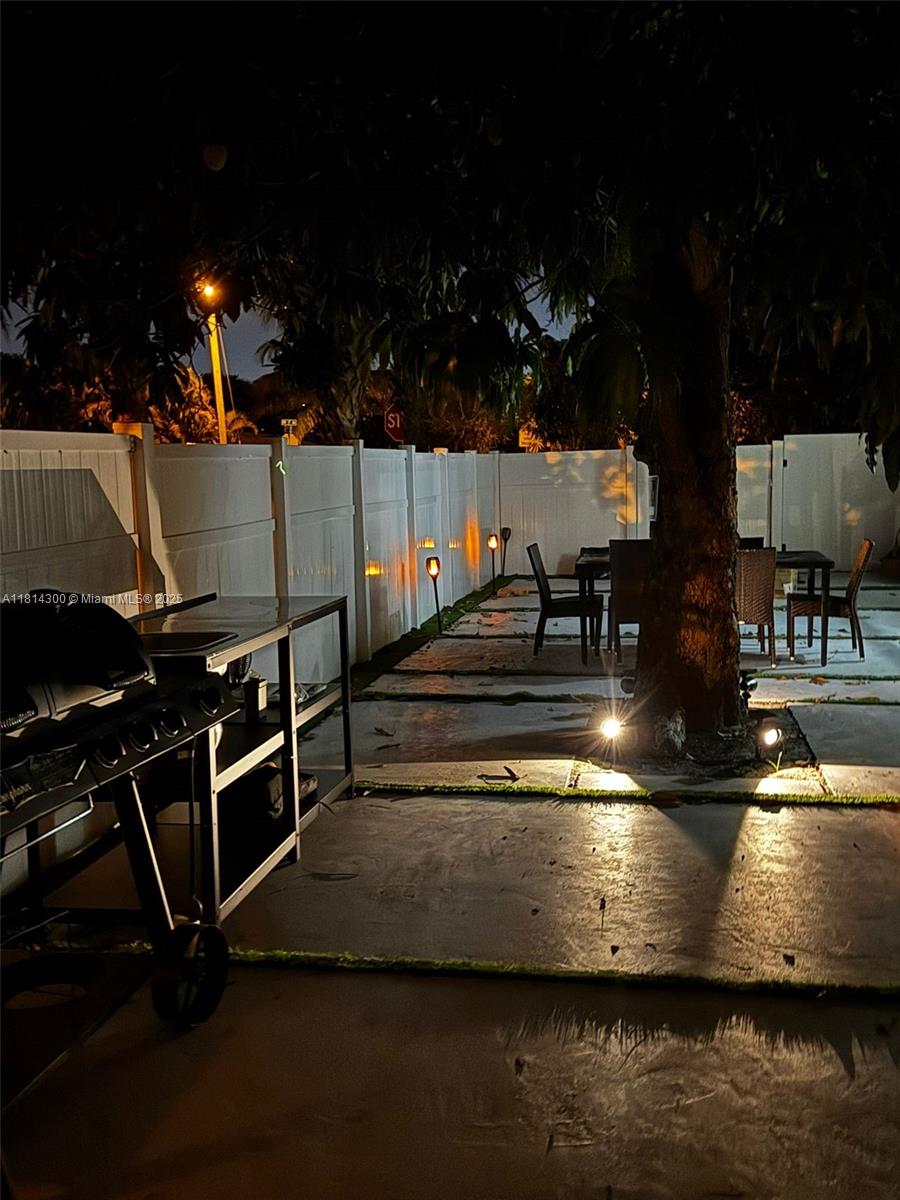 JAMESSON SUB AMEN PLAT - Residential Lease