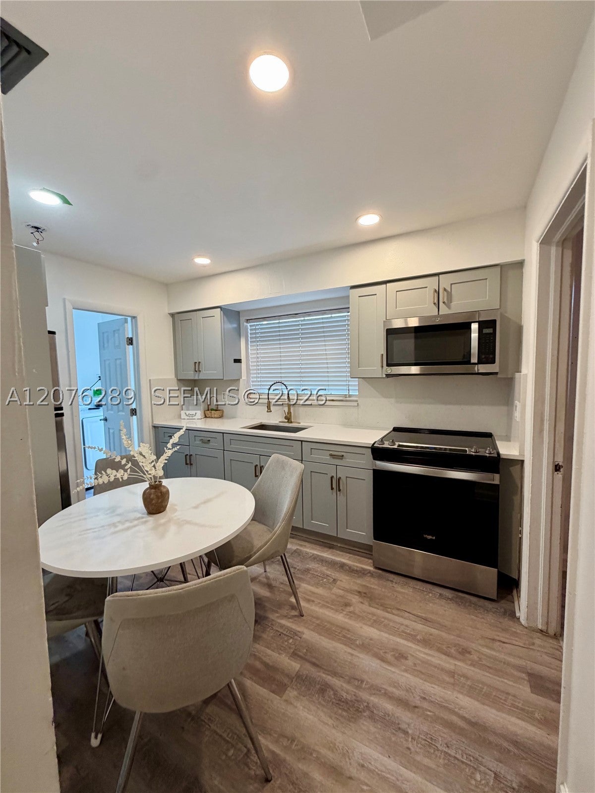 2918 Madison St, Hollywood FL 33020