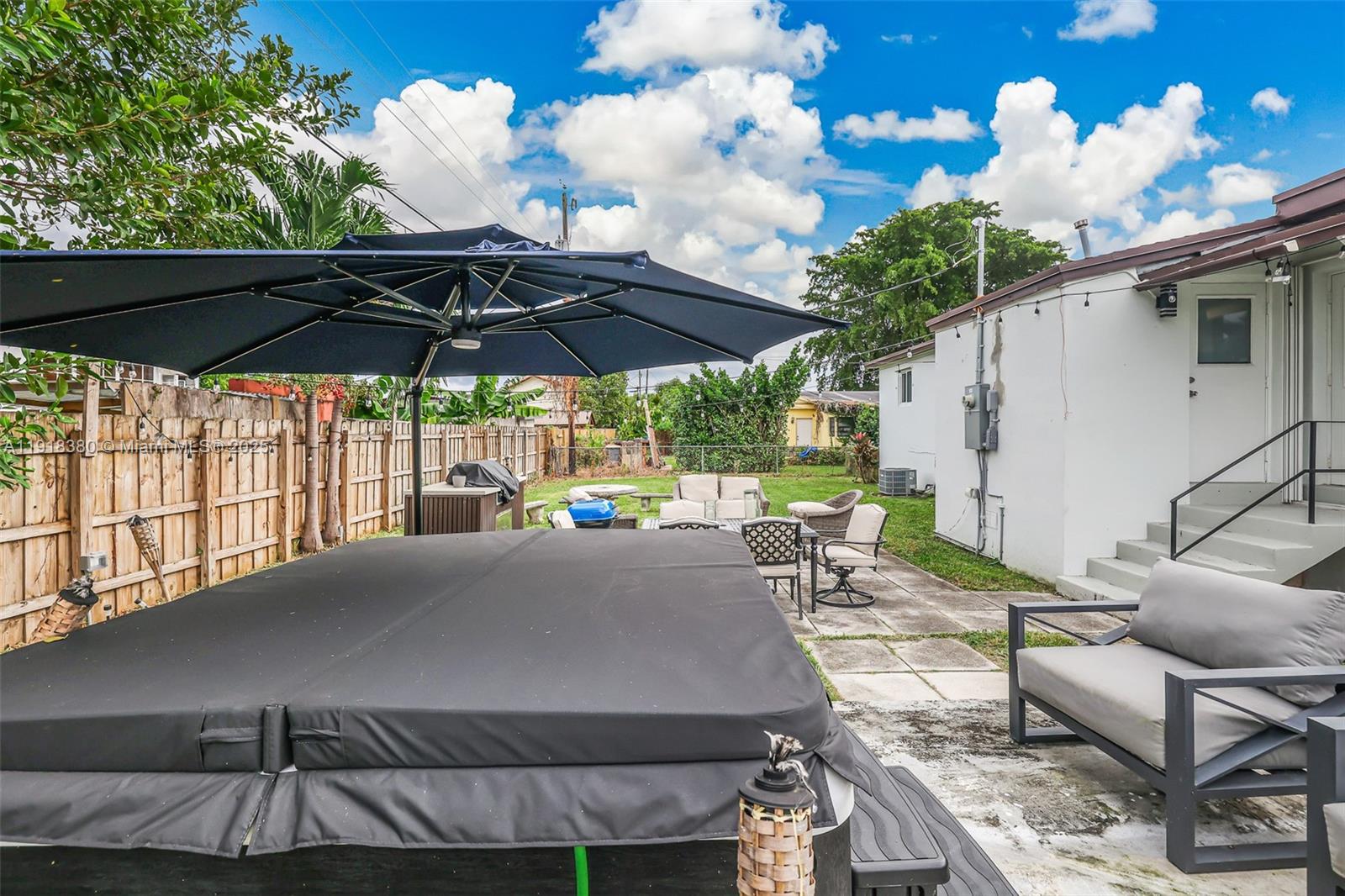 MIRACLE MANOR 3RD ADDN - Residential