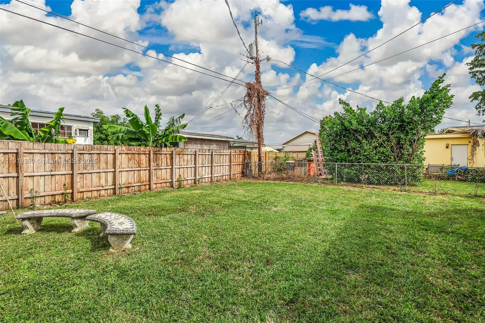 MIRACLE MANOR 3RD ADDN - Residential