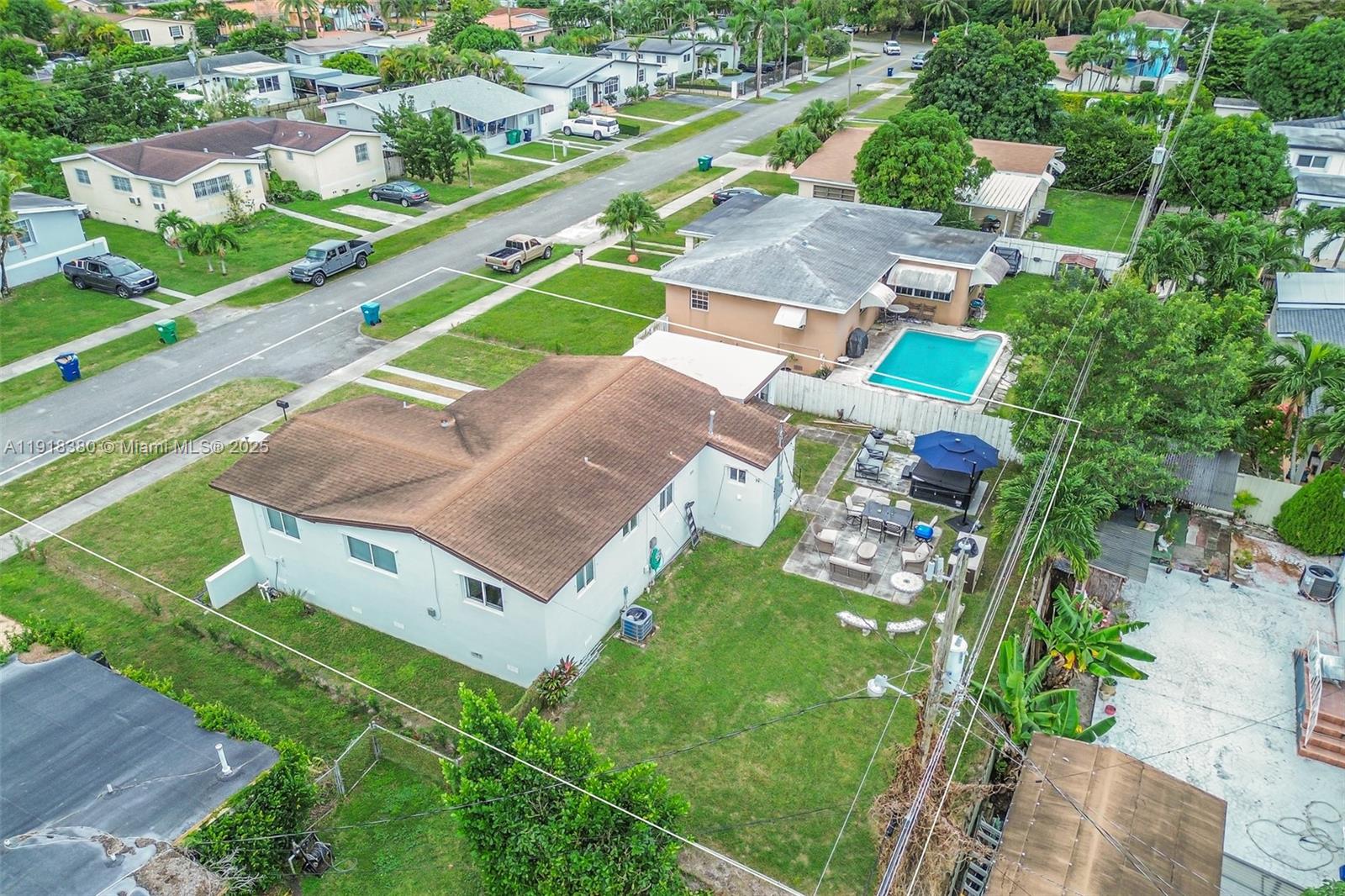 MIRACLE MANOR 3RD ADDN - Residential